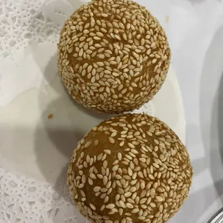 Deep Fried Sesame Balls