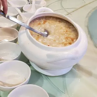 Fish Maw Soup with Crab Meat