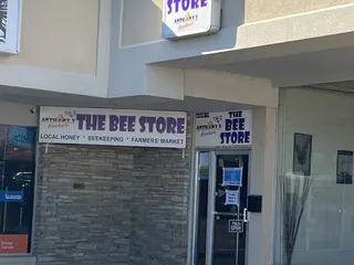 The Bee Store