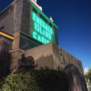 Really cool building