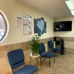 Emerald Medical Marijuana Clinic Office Lobby
