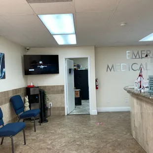 Emerald Medical Marijuana Clinic Office Lobby Receptionist Desk Lobby