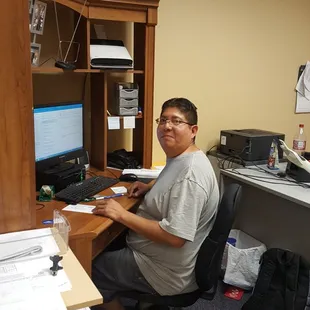 Mario Villeda  Associate Broker