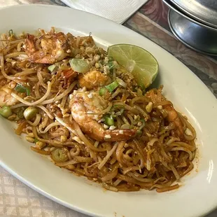 Shrimp Pad Thai.