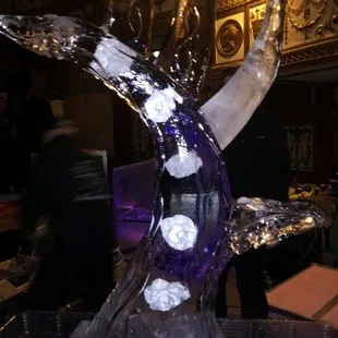 Finished ice sculpture
