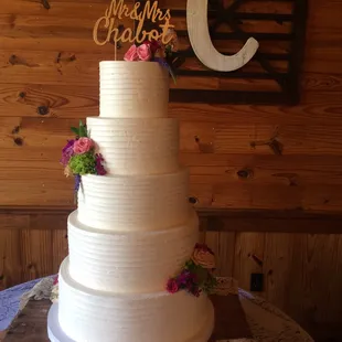 Custom Wedding Cakes