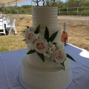 Custom Wedding Cakes