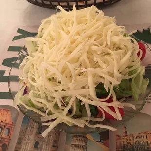 Dinner salad w/ cheese