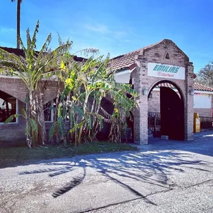 the entrance to the restaurant