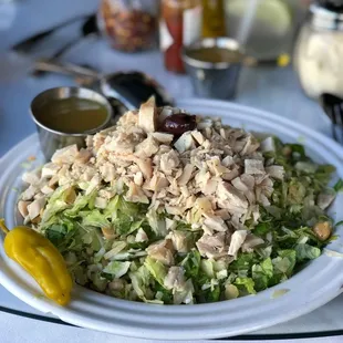 @alwayseatingla chopped Salad