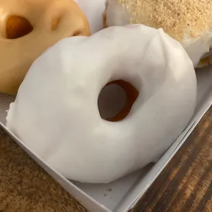 Vanilla frosting