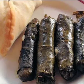 Stuffed Grape Leaves (mishi Waroq'inab)
