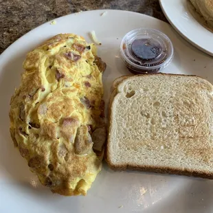 Butchers omelette and toast