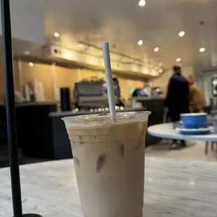 Iced vanilla latte
