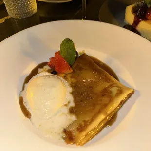Dulce de leche crepe with vanilla ice cream