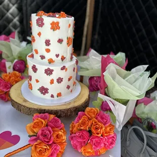 Bridal shower Strawberry vanilla and red velvet cake