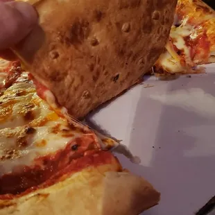 "Hand-tossed" crust