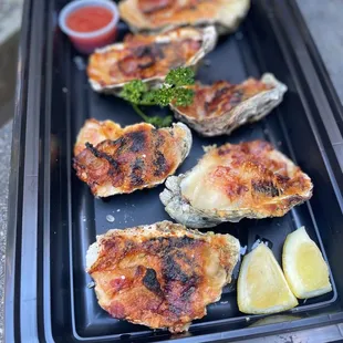 To-go Broiled Oysters