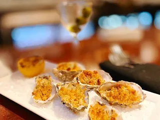 Shuckers Oyster Bar