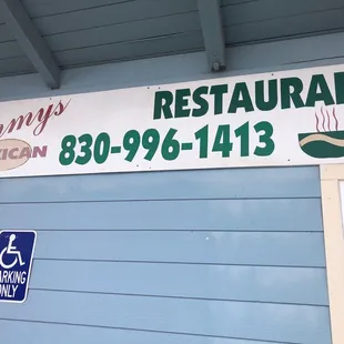 the sign for the restaurant