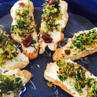 Brussel sprout crustinis