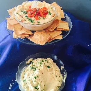 Roasted red pepper and traditional hummus