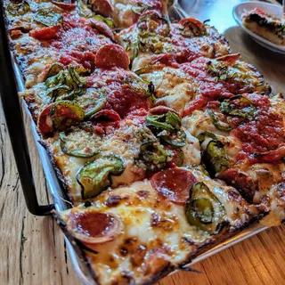 Colony Pizza