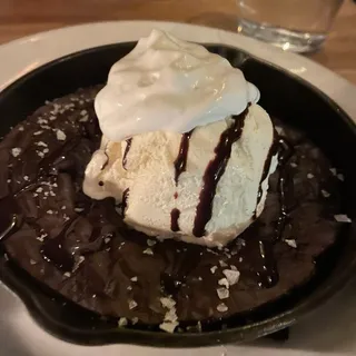 Skillet Baked Brownie (NO ICE CREAM)