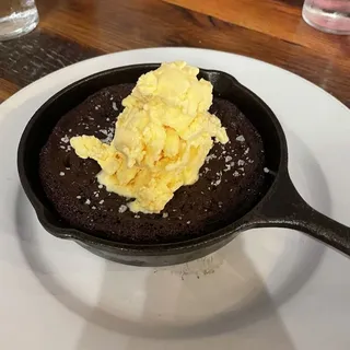 Skillet Baked Brownie (NO ICE CREAM)