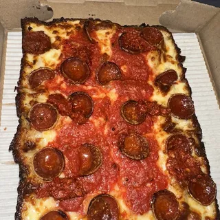 Roni Supreme Pizza