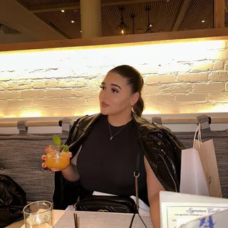 Nicole O.