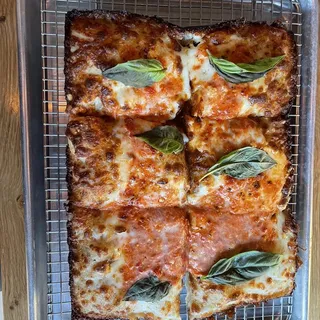 Vodka Pizza