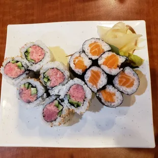Spicy tuna roll, salmon roll