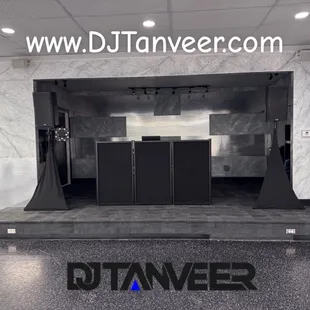 Great venue for parties. This is the DJ setup for a small birthday party.