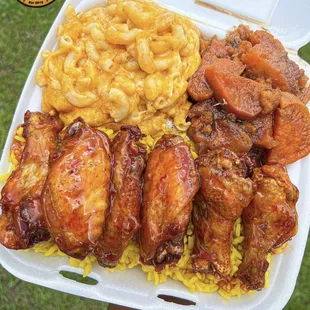 Check out our daily specials on DOORDASH &amp; Uber Eats‼