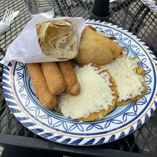 Taste of Venezuela Plate