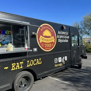 a food truck parked in a parking lot