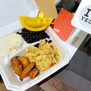 Shredded Chicken Pabellón with a beef empanada