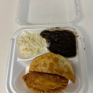 2 Empanadas w/Rice & Beans Platter