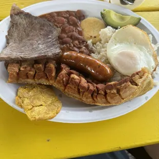 I'm in love with this plate!!!!