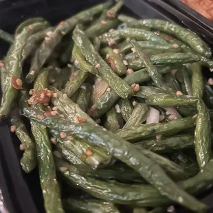 V5. Braised String Beans