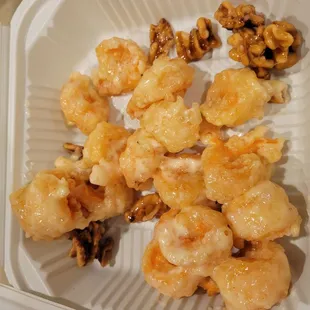 Honey walnut prawns