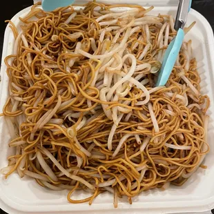 Soy sauce chow mein