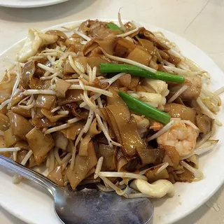 Seafood Chow Fun