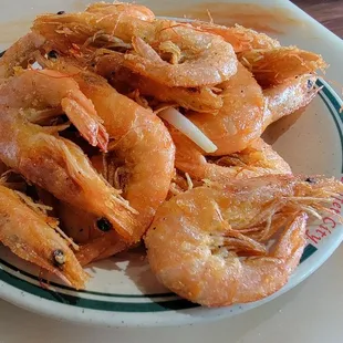 This is the only thing I pile high on my plate, and that is only b/c it's one of the most popular entrees. It was very busy for lunch.