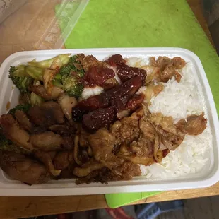 Vegetable Lo Mein , Beef Lo Mein , Chicken with Broccoli in one plate