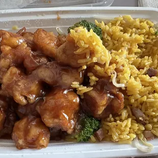 Sesame chicken w/pork fried rice