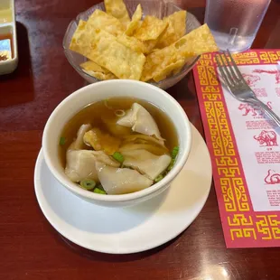 Wonton soup