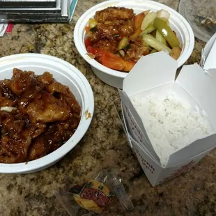 Amazing chicken in the bottom left, capital chicken in the top right. Amazing is not just a clever name.