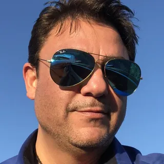Ruben G.